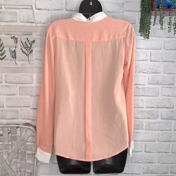 NWT Express Peach Blouse Shirt Top Size XS Oversized Loose Button Down - Picture 5 of 6